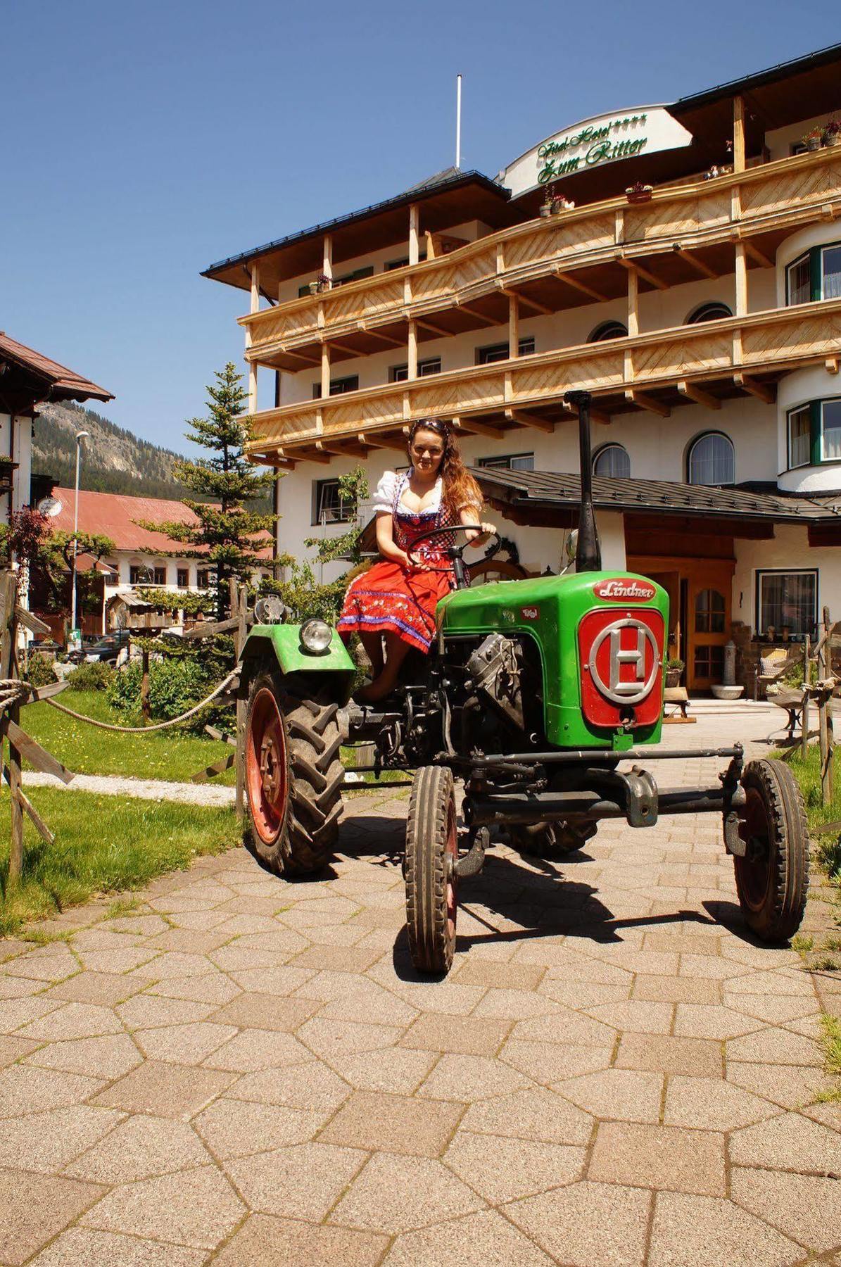 Hotel "Zum Ritter" Tannheim Kültér fotó