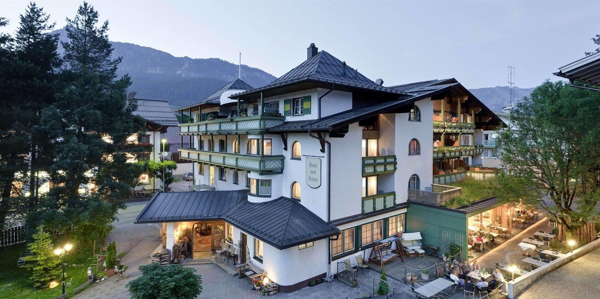 Hotel "Zum Ritter" Tannheim Kültér fotó