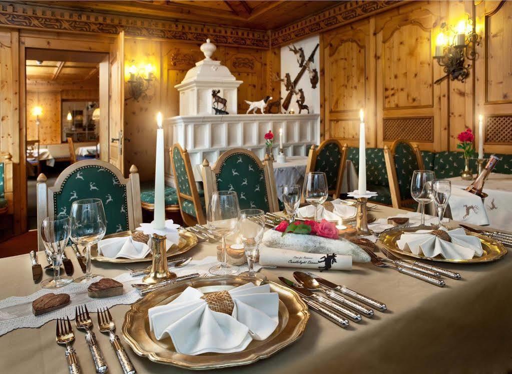 Hotel "Zum Ritter" Tannheim Étterem fotó